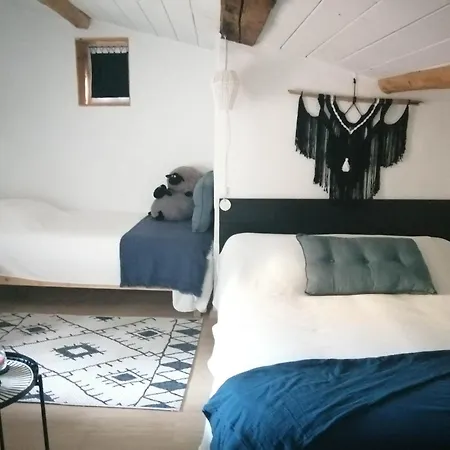 Séjour chez l'habitant Le Logis D'hestia *